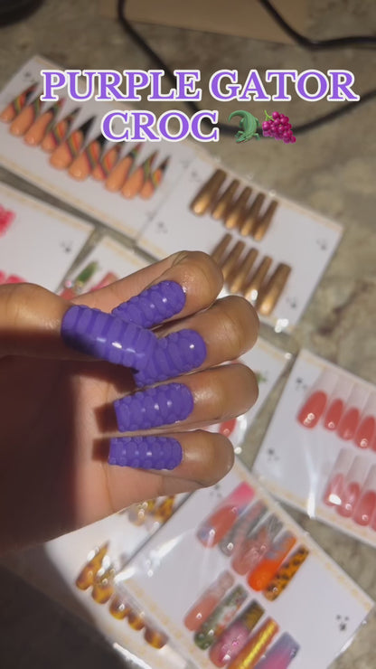 10 Hard Gel Sets of Nails